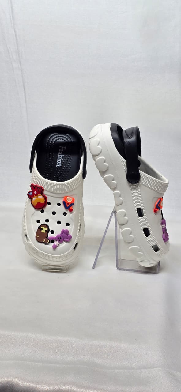 SANGWARI CLOG