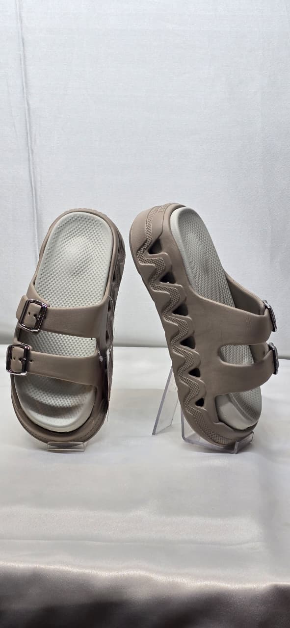FLIP-FLOP-