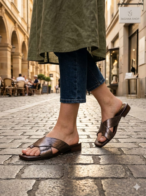 CASUAL FLAT